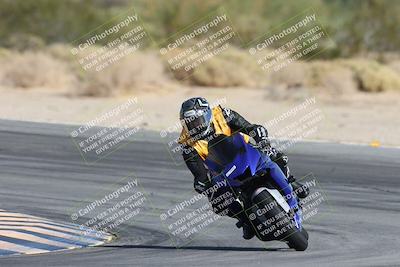 media/Nov-16-2025-Race Pace (Sun) [[8c5fa54630]]/Non Verified Riders (1st 20 Minutes)/2-Turn 10 (1010am)/